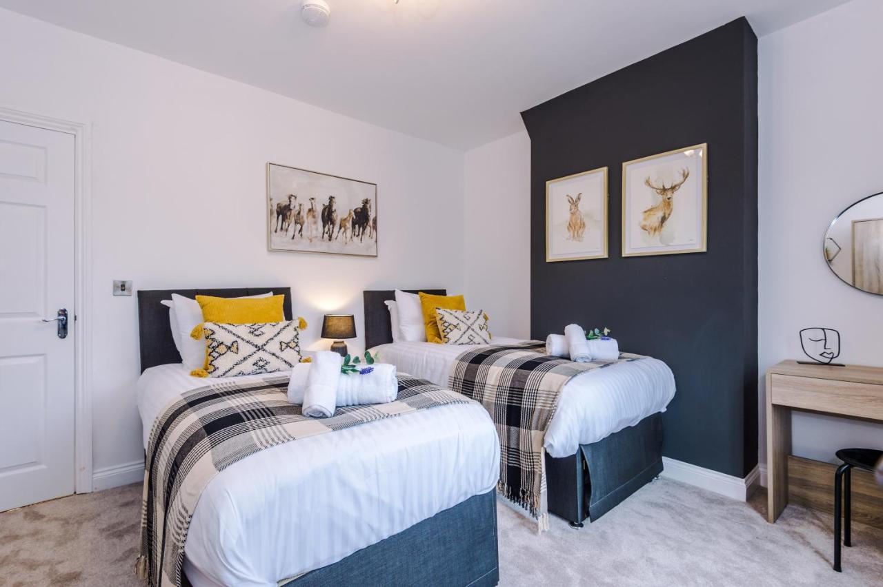 Stunning 3-Bed Home In Nantwich By 53 Degrees Property - Amazing Location, Ideal For Groups - Sleeps 6 Dış mekan fotoğraf